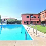 Volta Pool&beach *