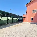 Volta Pool&beach * Μπαρντολίνο