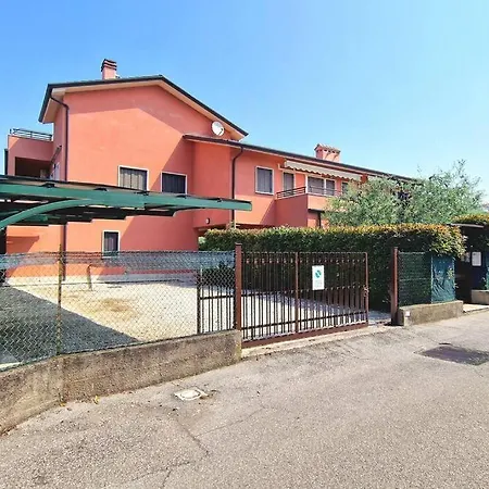 Volta Pool&beach Apartment Bardolino