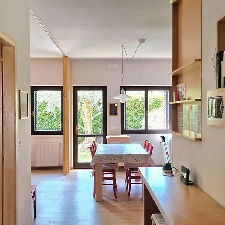 Volta Pool&beach * ברדולינו